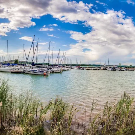 Lagovida Ankerplatz D Am Stoermthaler *